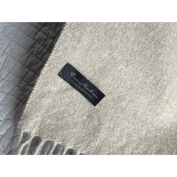 Enya Montanari 100% Cashmere Scarf  Fringe Tan - Picture 2 of 8